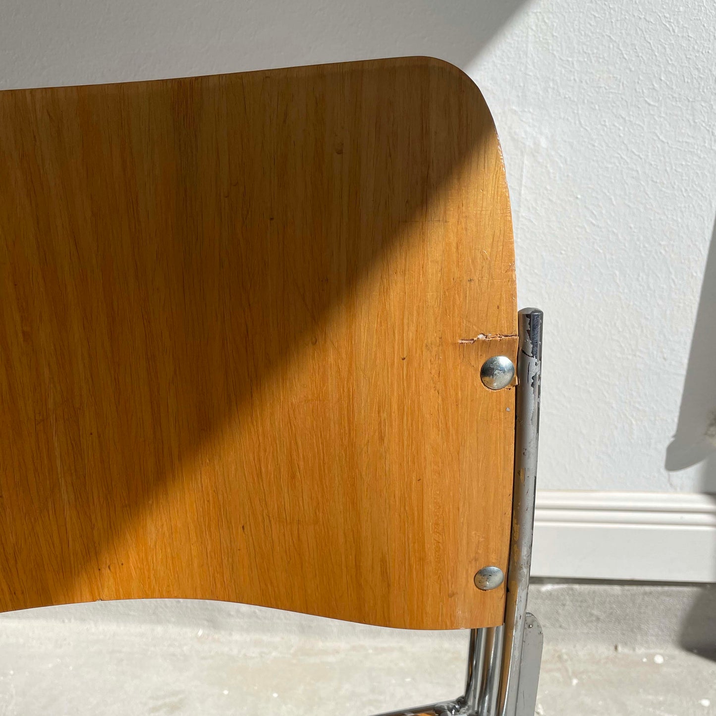 Set of 4: David Rowland 40/4 Bentwood Stackable Chair