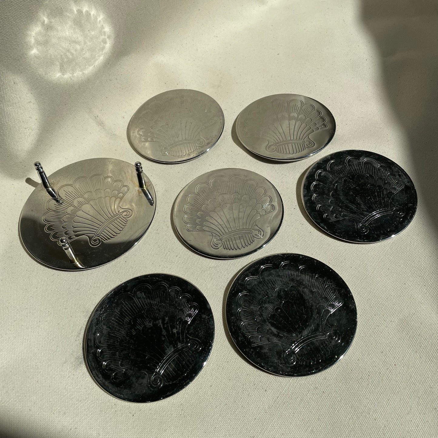 Set of 6 Engraved Silver Plated Shell Coasters with Stand