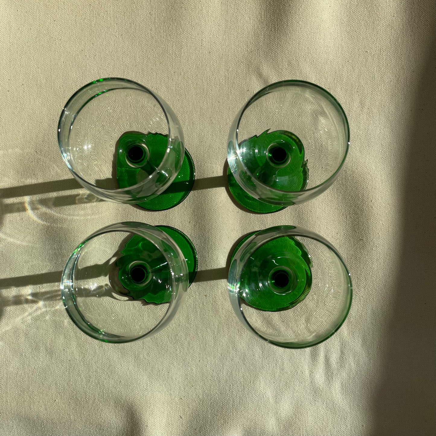 Vintage Emerald Green Luminarc Wine Glasses- Set of 4