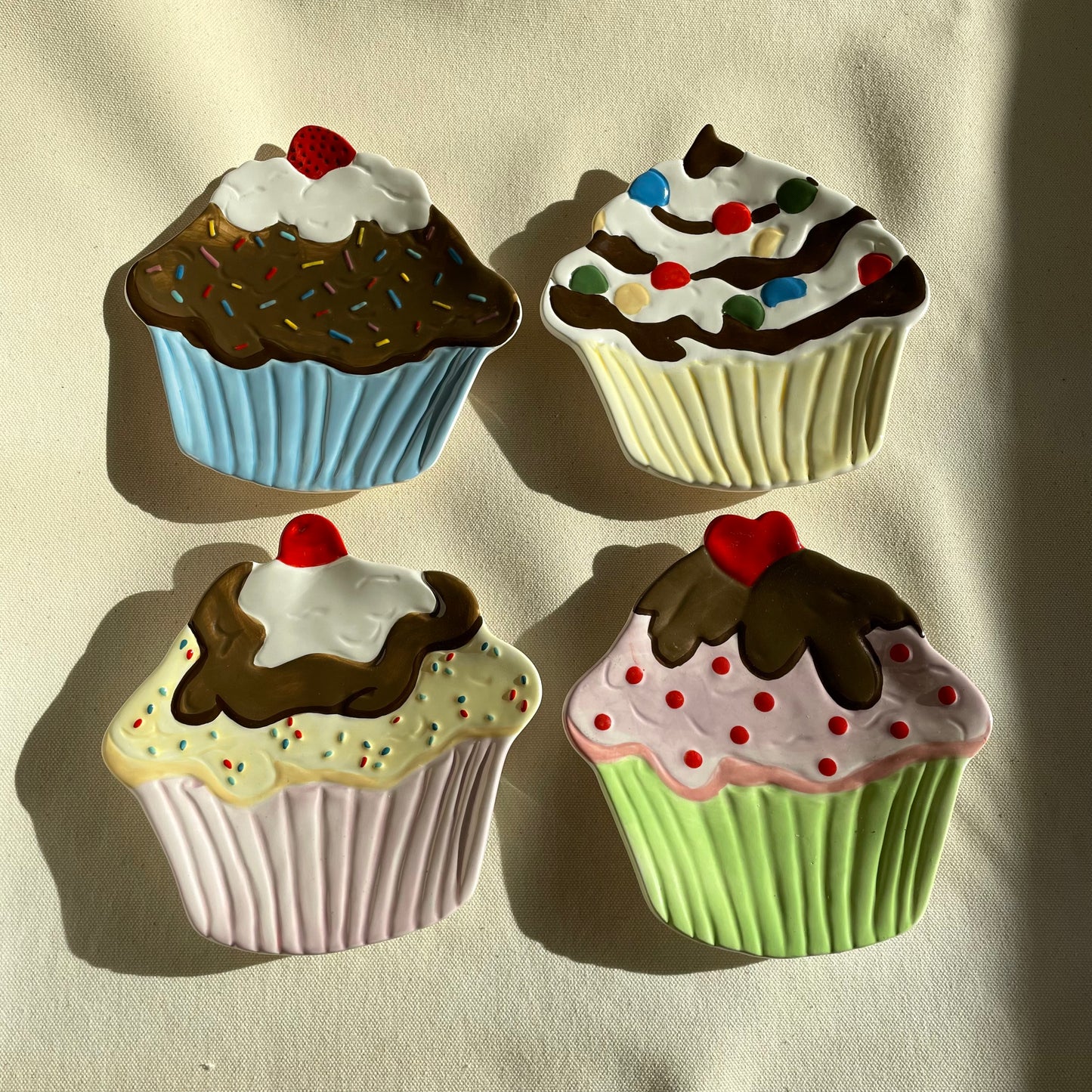Vintage Boston Warehouse Set of 4 Cupcake Shaped Plates