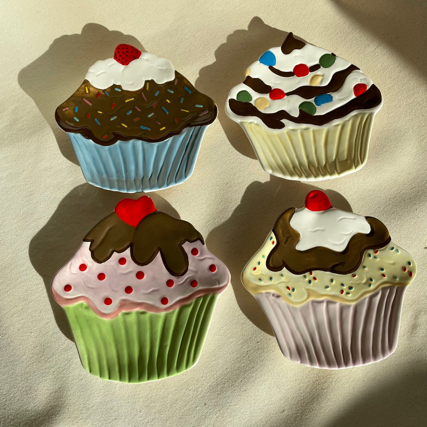 Vintage Boston Warehouse Set of 4 Cupcake Shaped Plates