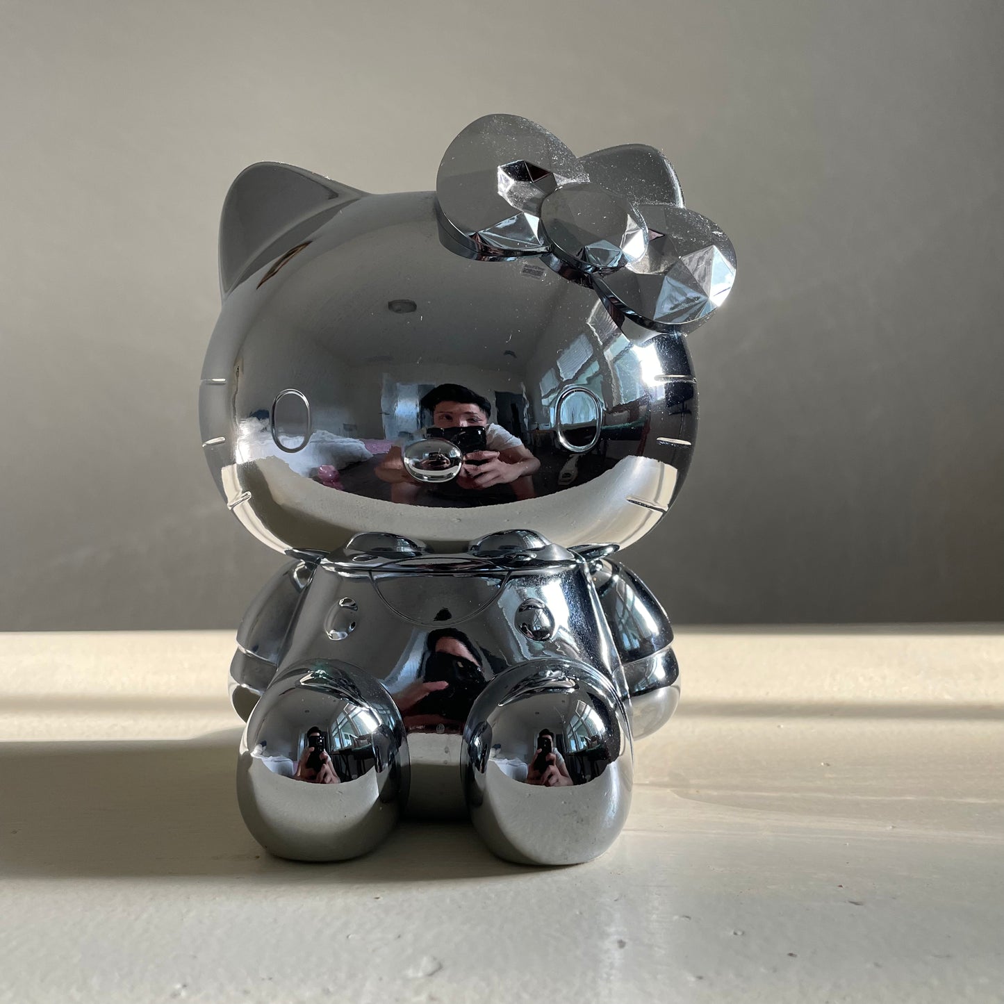 Rare Sephora x Hello Kitty Chrome Makeup Brush Holder / Container