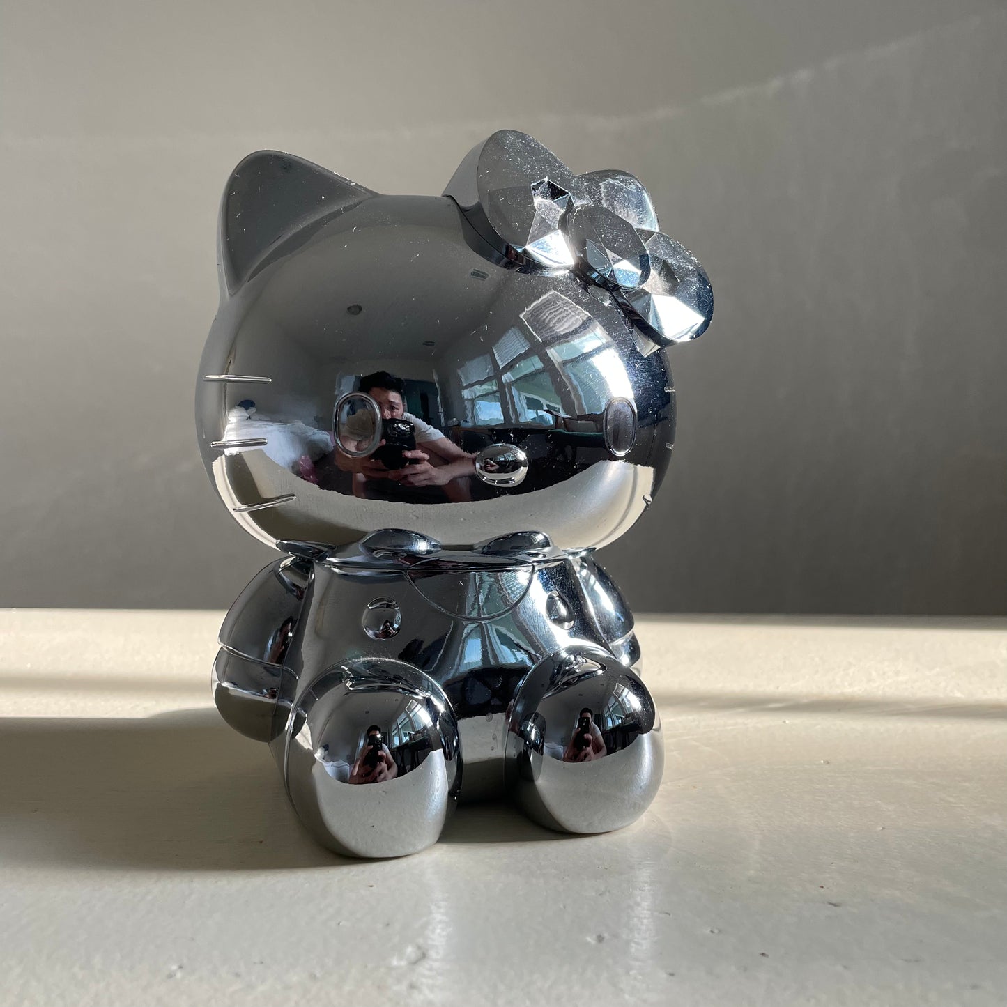 Rare Sephora x Hello Kitty Chrome Makeup Brush Holder / Container