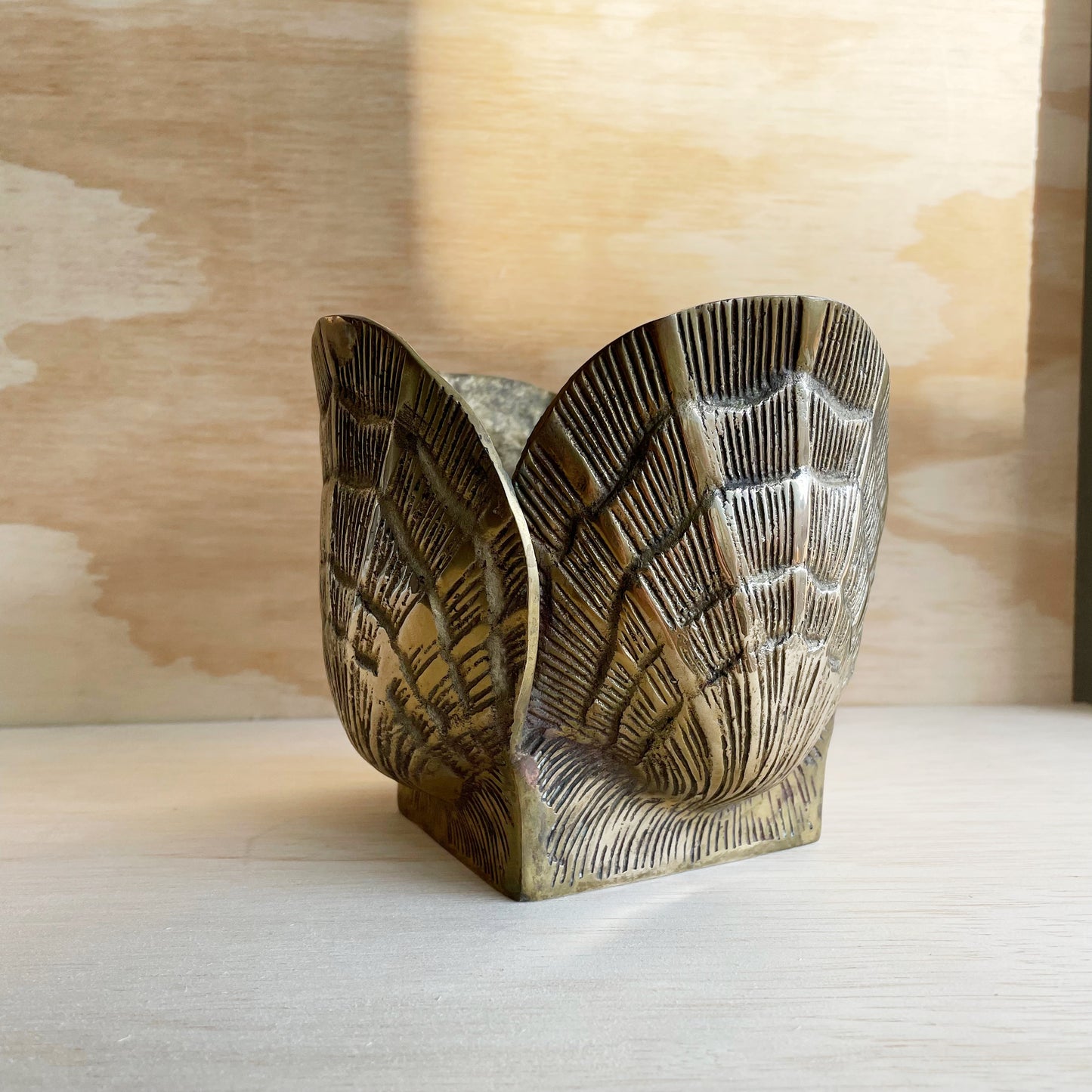 Vintage Brass Scallop Clam Shell Planter - Vase - Nautilus- Hollywood Regency