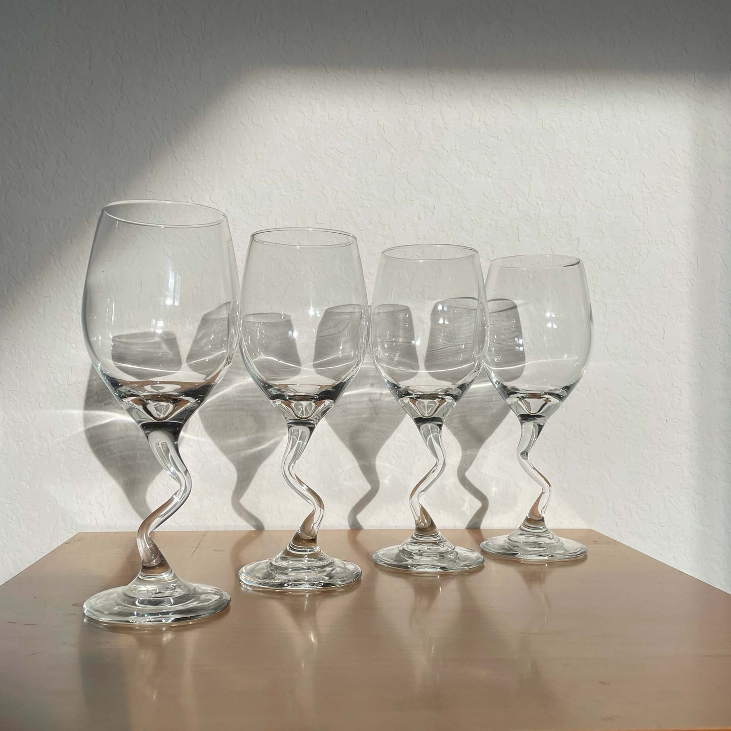 Vintage Bent Stem, Zig Zag Stem Wine Glasses x2