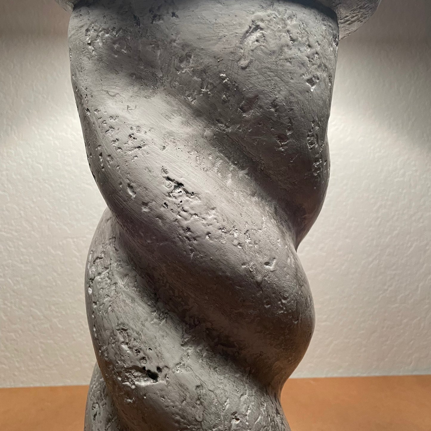 Michael Taylor Style Plaster Spiral Twist Table Lamp: See Shipping Details