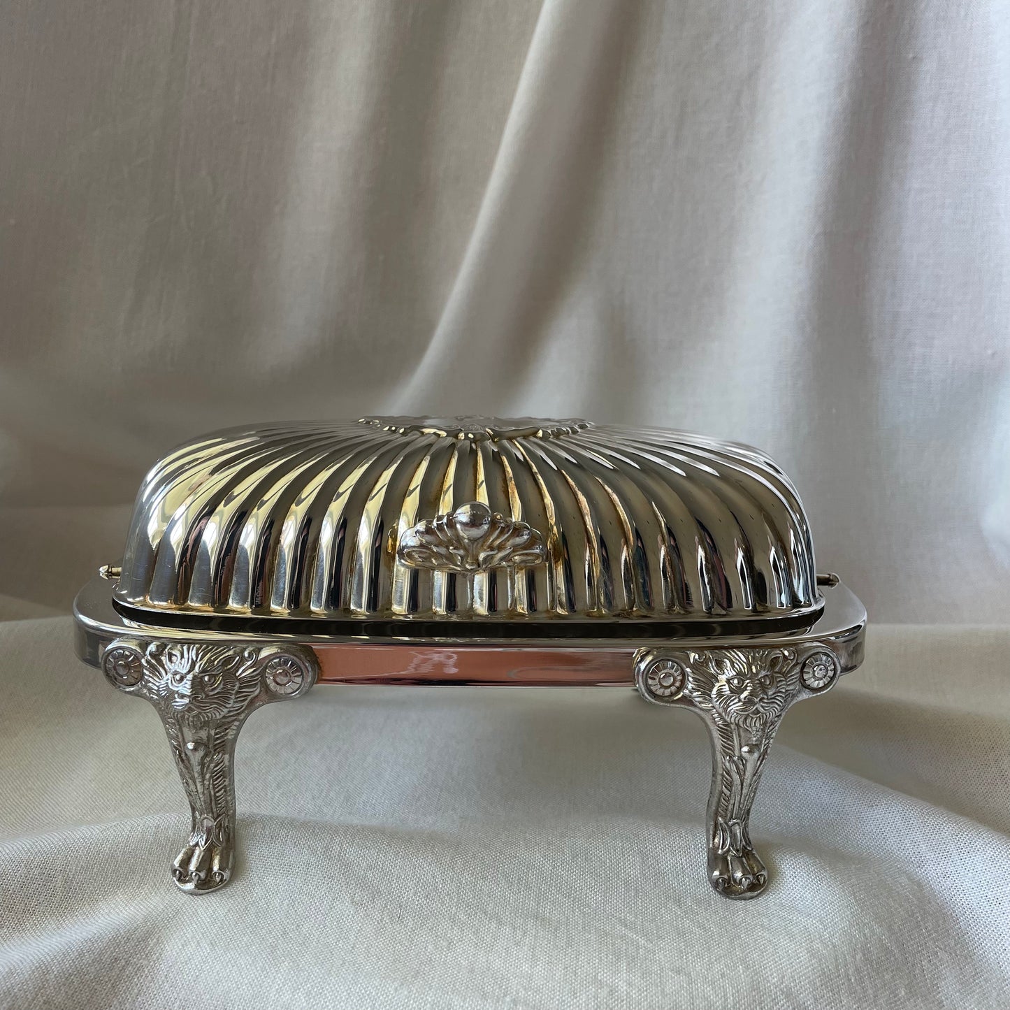 Silver Plate Butter Dish Lion Paw Footed Clam Shell Rolltop