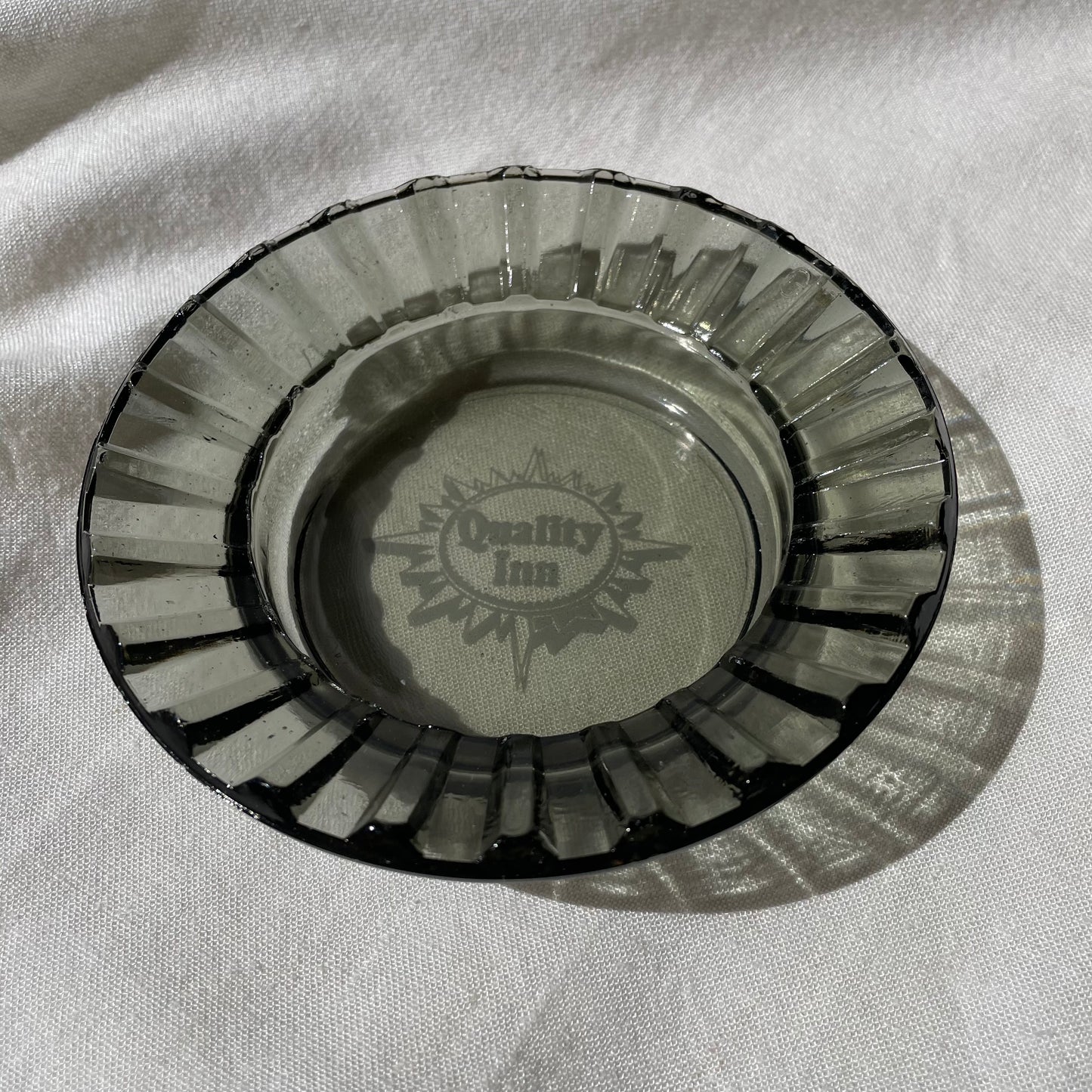 Vintage Quality Inn Ashtray x1