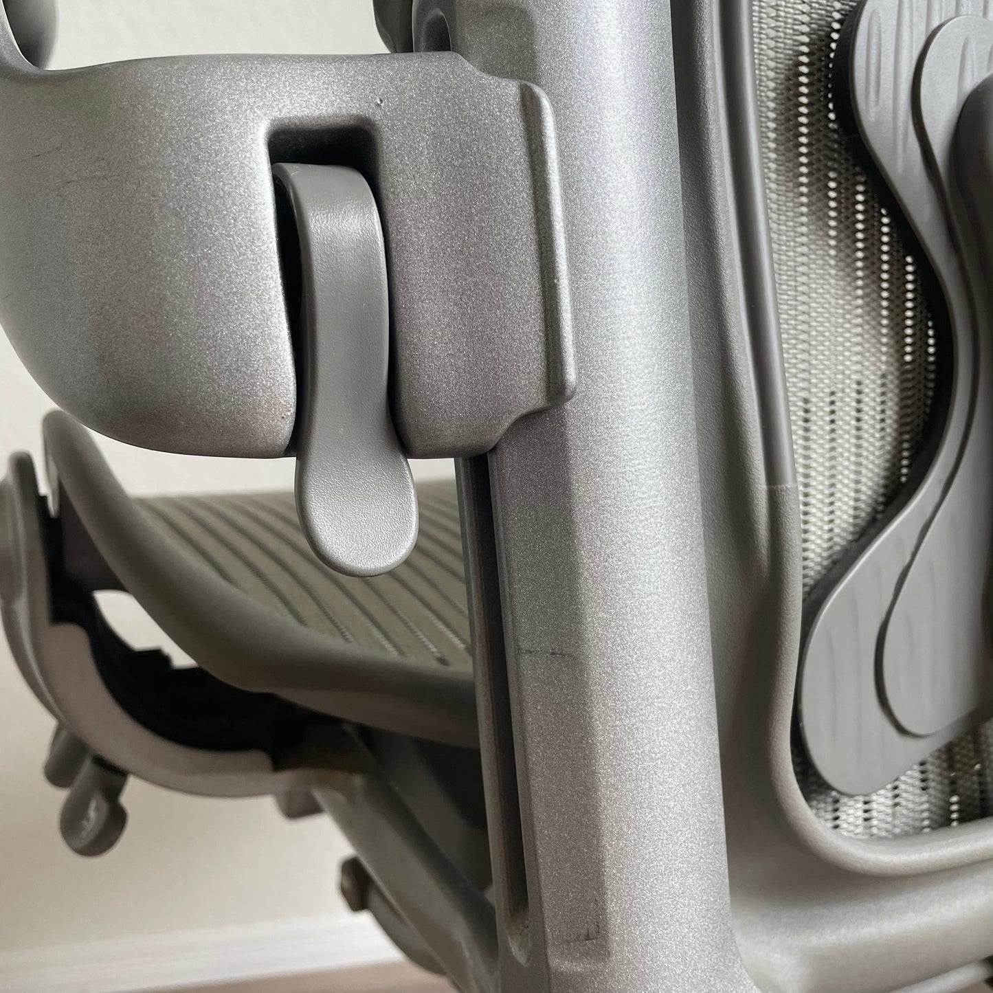 Herman Miller Aeron, Size A Office Chair in Titanium Silver