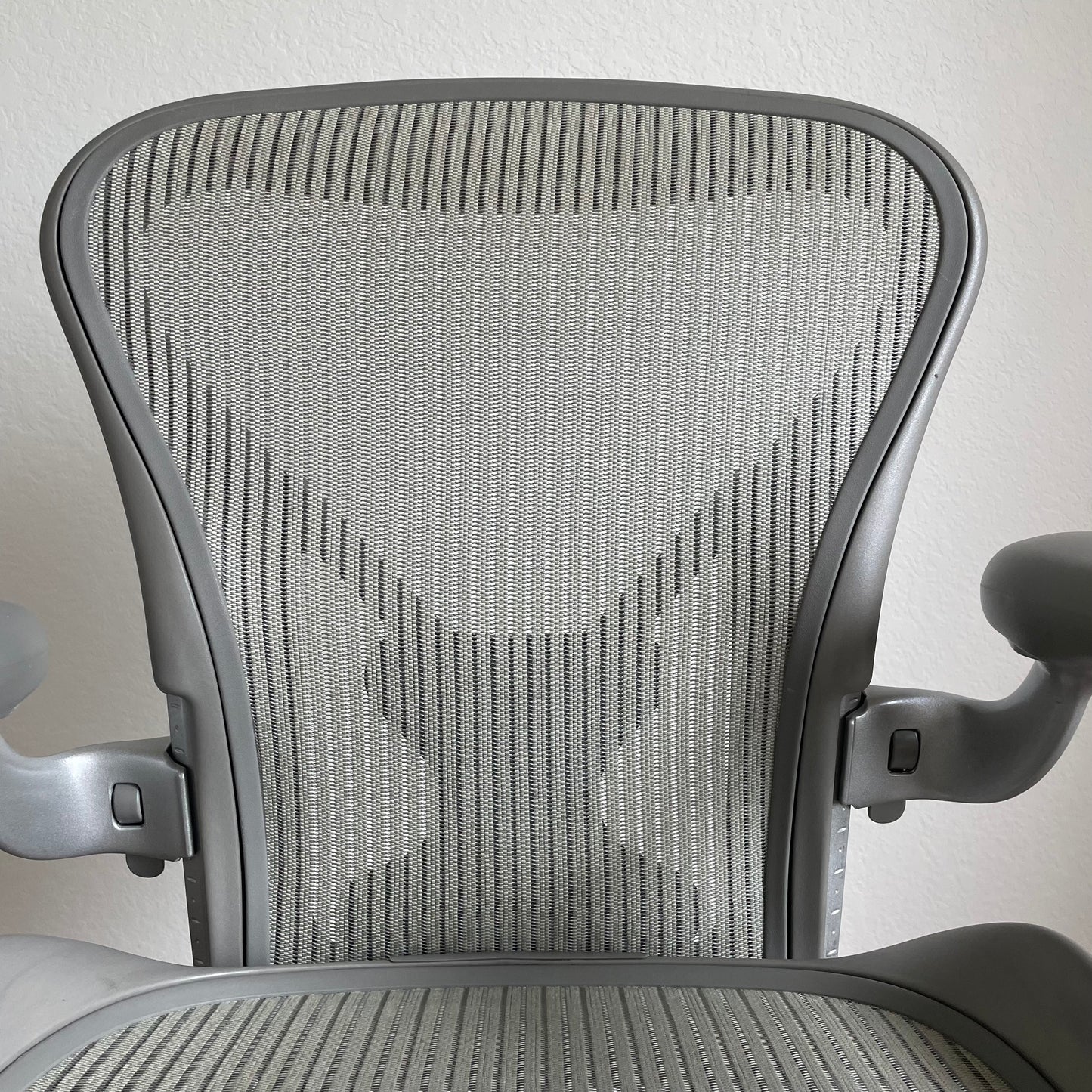 Herman Miller Aeron, Size A Office Chair in Titanium Silver