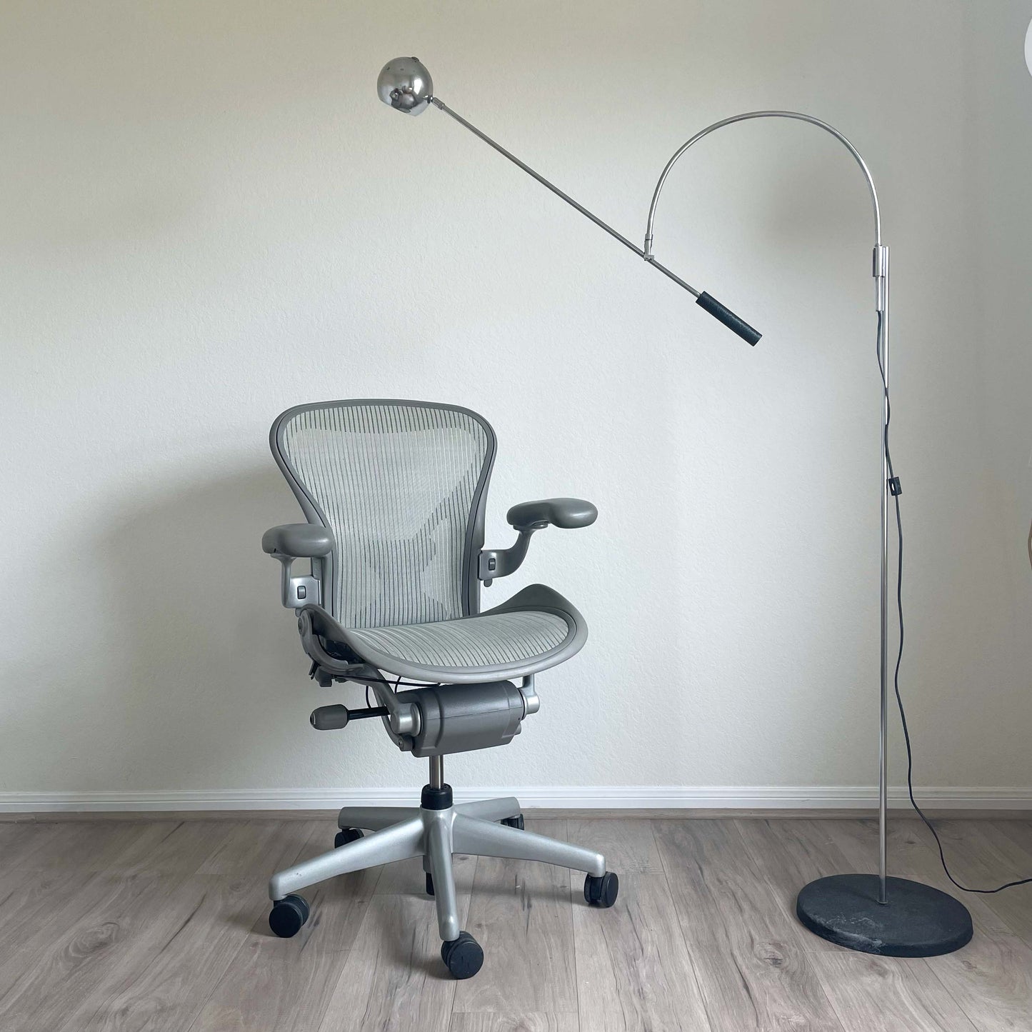 Herman Miller Aeron, Size A Office Chair in Titanium Silver