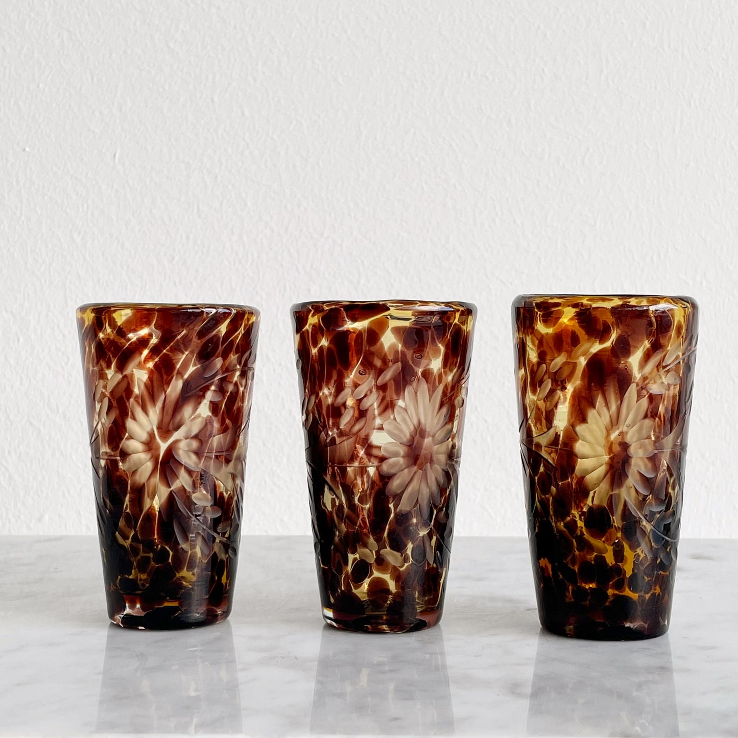 Etched Floral Hand Blown Tortoise Shell Tumblers x3