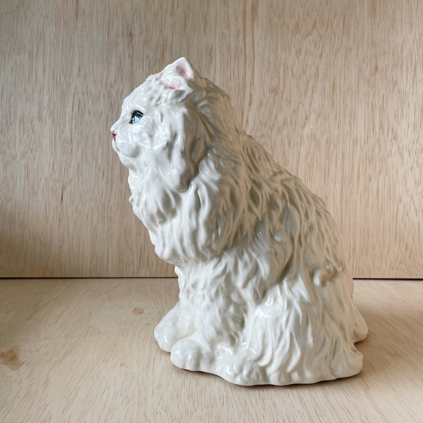 Townsends Ceramic Hand Painted White Persian Cat with Blue Eyes
