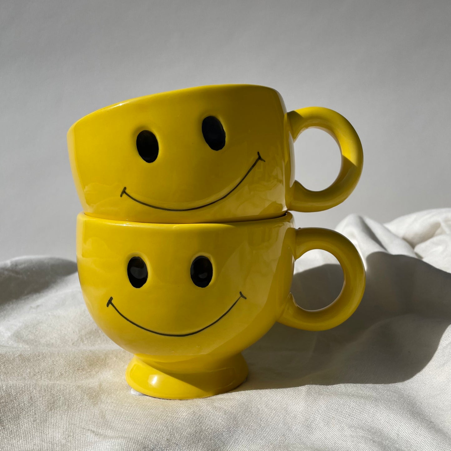 Smiley Face Mug x1