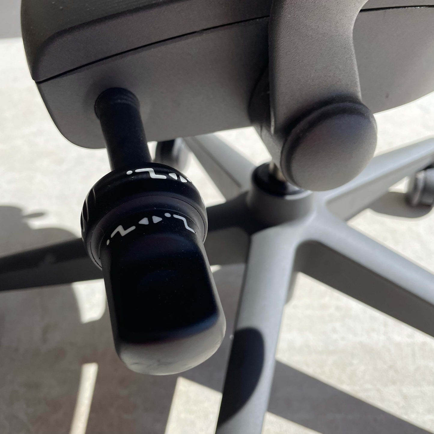 Herman Miller Aeron Remastered, Size B